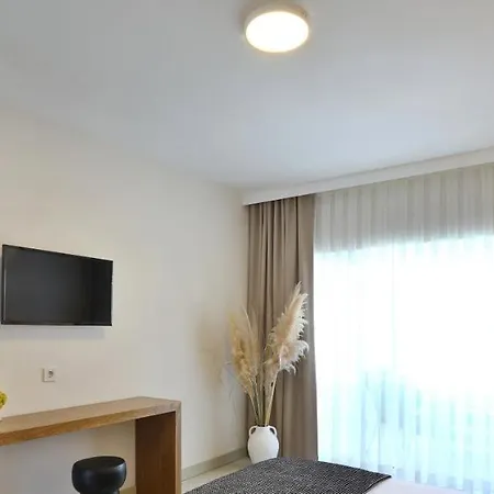 Hotell Lavinya Golturkbuku