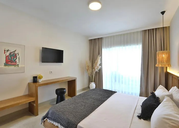 Lavinya 골터크부쿠