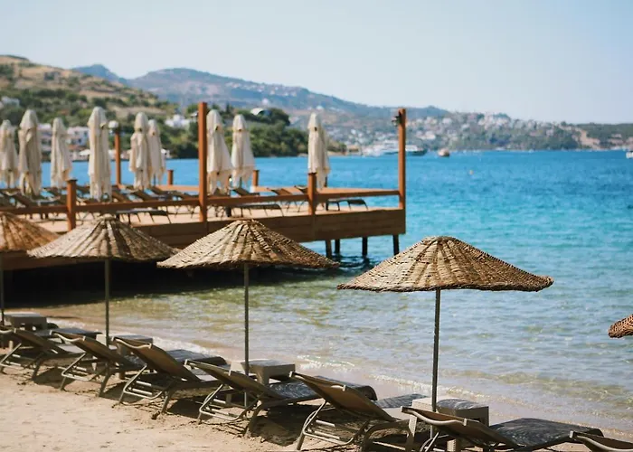 Hotel Lavinya 3*