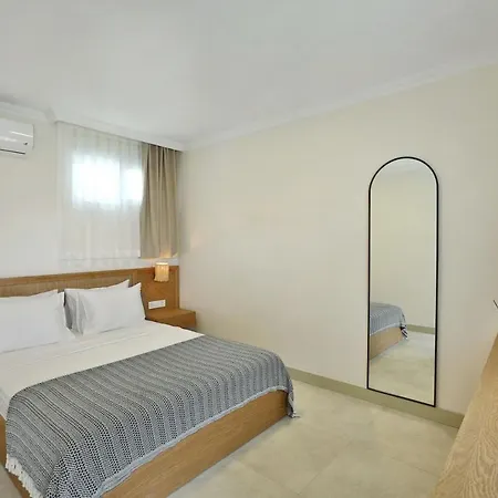 Hotel Lavinya