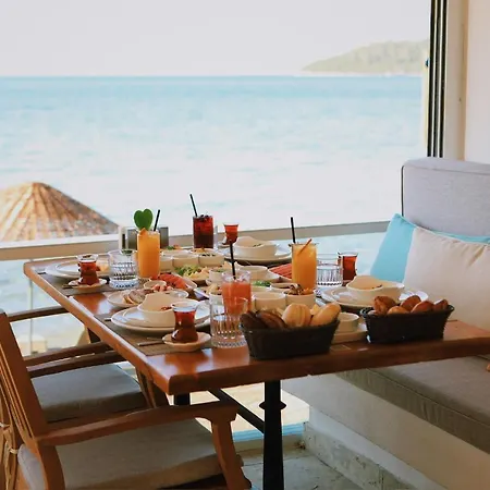 Hotell Lavinya