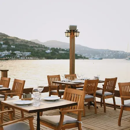 Hotel Lavinya