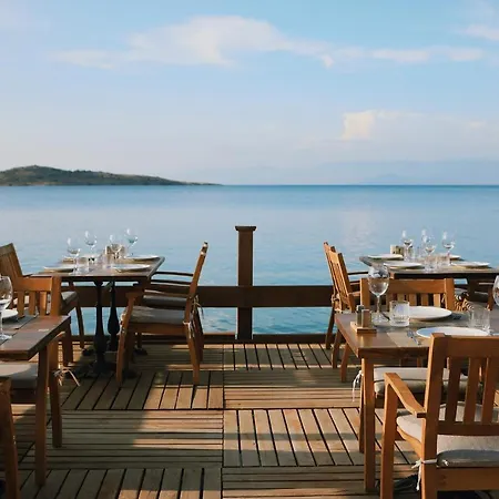 Hotel Lavinya