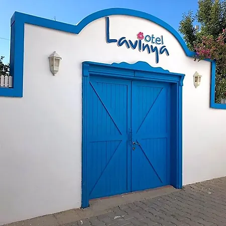 Lavinya Hotel